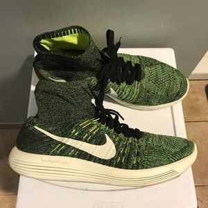Nike Lunarepic Flyknit Shoes